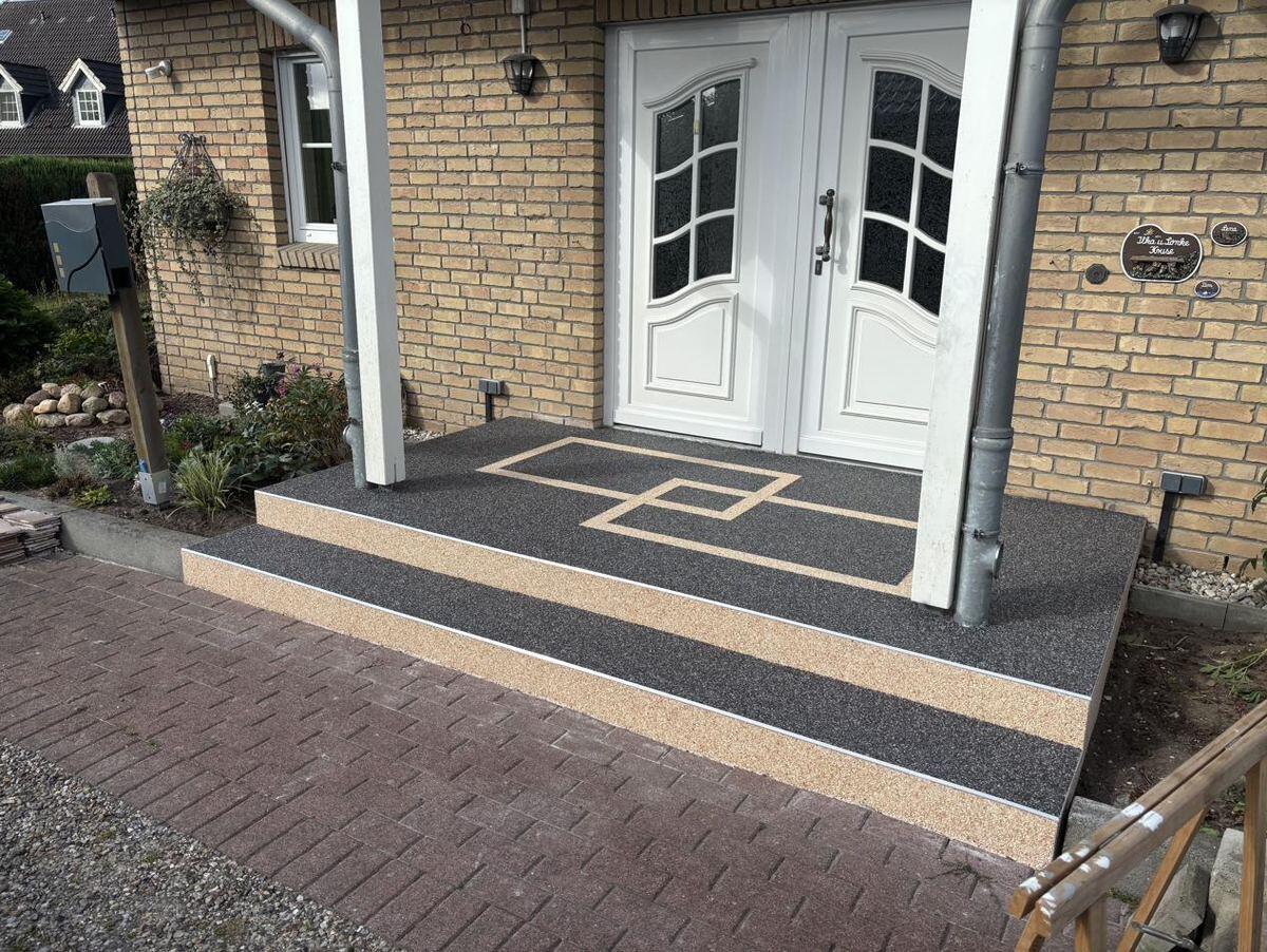 Eingangsbereich mit Steinteppich, Detailansicht
